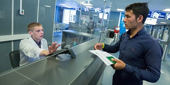 В Федерации мигрантов оценили идею о бессрочном виде на жительство для иностранцев