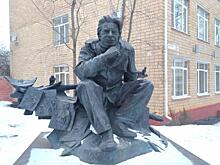 В Курске отмечают столетие Евгения Носова