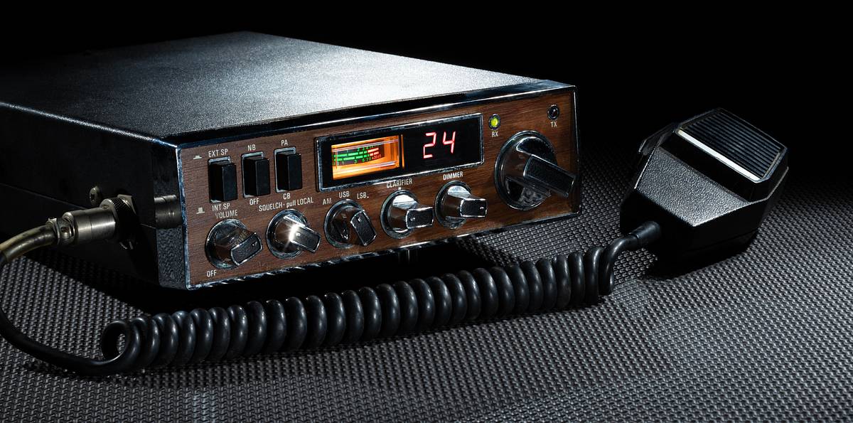 Радиостанция Судного дня передала сообщение после приглашения Зеленского в Москву