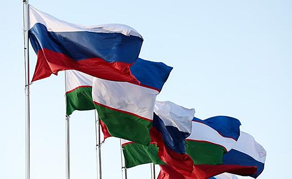 Русофобия по учебникам: Узбекистан точно наш союзник?