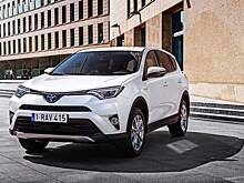 Продажи автомобилей Toyota в России в январе-ноябре снизились на 1% - до 83,3 тыс. машин