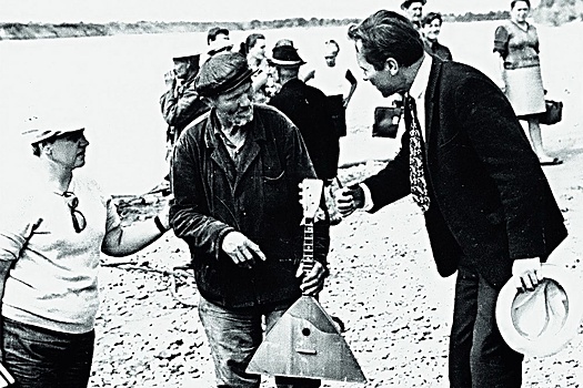 Как Василий Шукшин отстаивал у цензоров народные сцены в «Печках-лавочках»