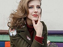 Лиза Арзамасова вышла на подиум, охваченная языками пламени