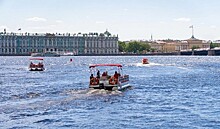 Более 110 000 пассажиров перевезли по рекам и каналам Петербурга теплоходы «Астра Марин»