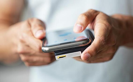 Эксперт рассказал, какие регионы могут остаться без связи в канун Нового года