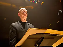 Стала известна дата выхода триллера «Тебе не убежать» с Дж. К. Симмонсом