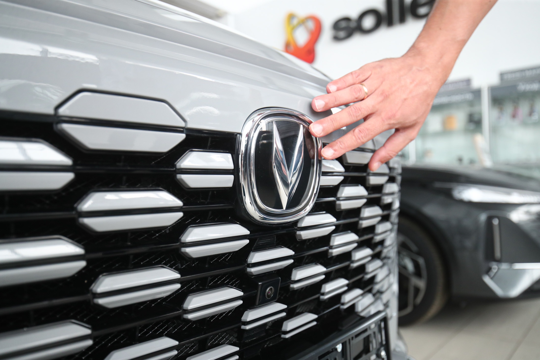 В 2025 году россияне купили автомобили 133 брендов, больше половины — из КНР