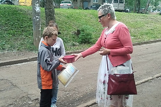 В Кирове десятилетний мальчик спас девочку из ямы с кипятком