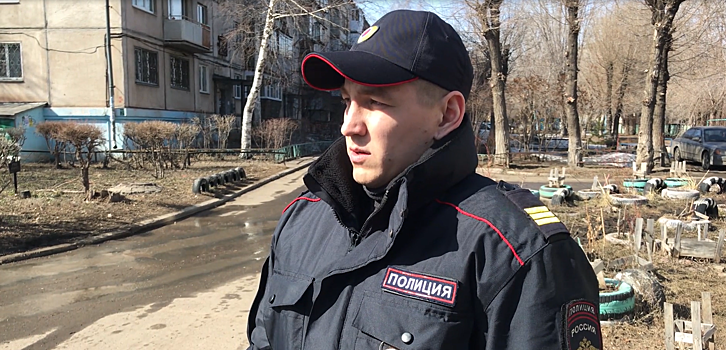 Полицейского из Магнитогорска, спасавшего людей из дома, в котором произошел взрыв газа, решено поощрить