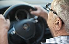 Пожилым водителям предложили чаще проходить медкомиссию