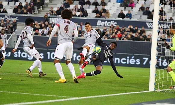 "Бордо" и "Ницца" сыграли вничью в матче Лиги 1