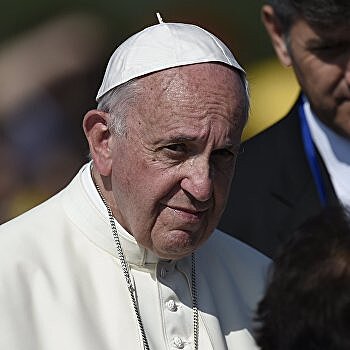 Папа Римский положительно оценил попытки прекратить войну в Донбассе