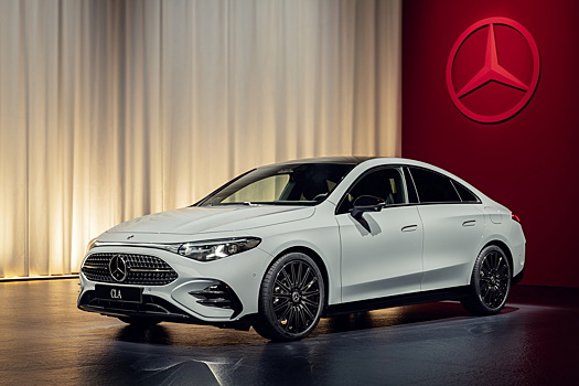 Новый Mercedes CLA: мотор из Китая, два шасси и три типа привода