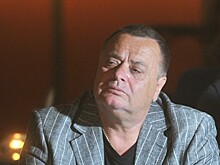 Отец Фриске резко высказался об оскорблениях Распутиной в адрес его дочери