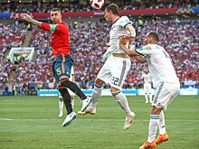 Смолов назвал защитников, с которыми сложнее всего играть. В списке Рамос и Березуцкий