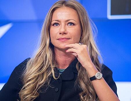 Мария Миронова в отпуске сменила профессию и стала экскурсоводом