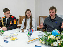 В Заксобрании состоялась встреча с первым красноярским космонавтом