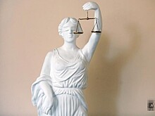 Уставный суд Петербурга поддержал Смольный в деле о COVID-правилах