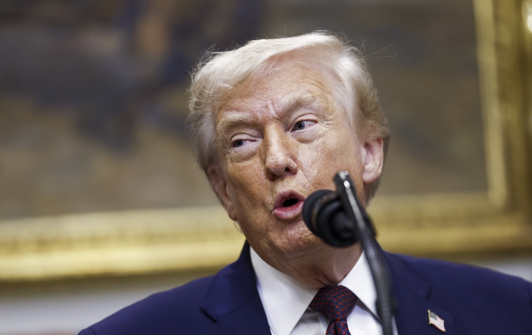 Трамп поздравил с Рождеством левых подонков