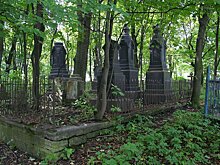 Старообрядцы одной из деревень Удмуртии попросили не благоустраивать кладбище, а сделать к нему дорогу