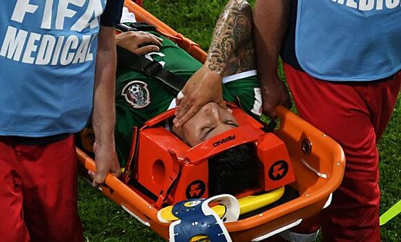 Защитник сборной Мексики Сальседо пропустит остаток Кубка конфедераций из-за травмы