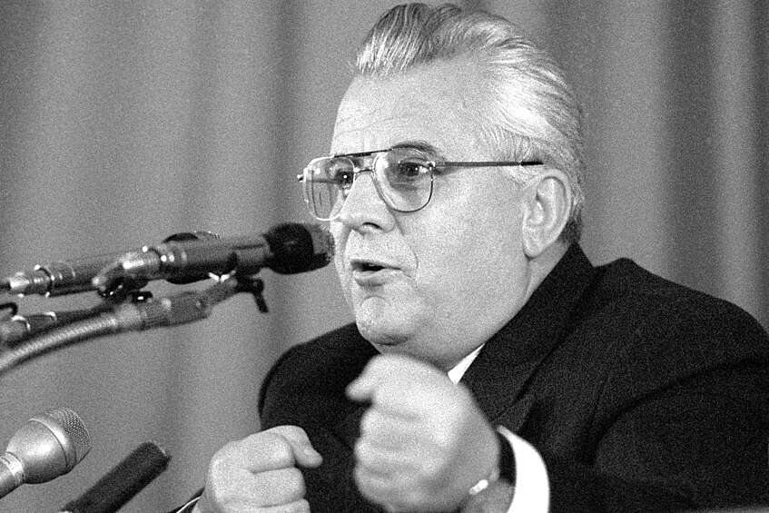 Президент Украины Леонид Кравчук во время выступления, 1991 год