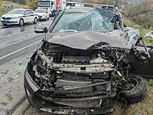 Пенсионер на Kia протаранил грузовик