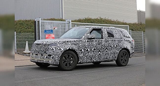 Новый Range Rover 2021 года получил удлиненную колесную базу