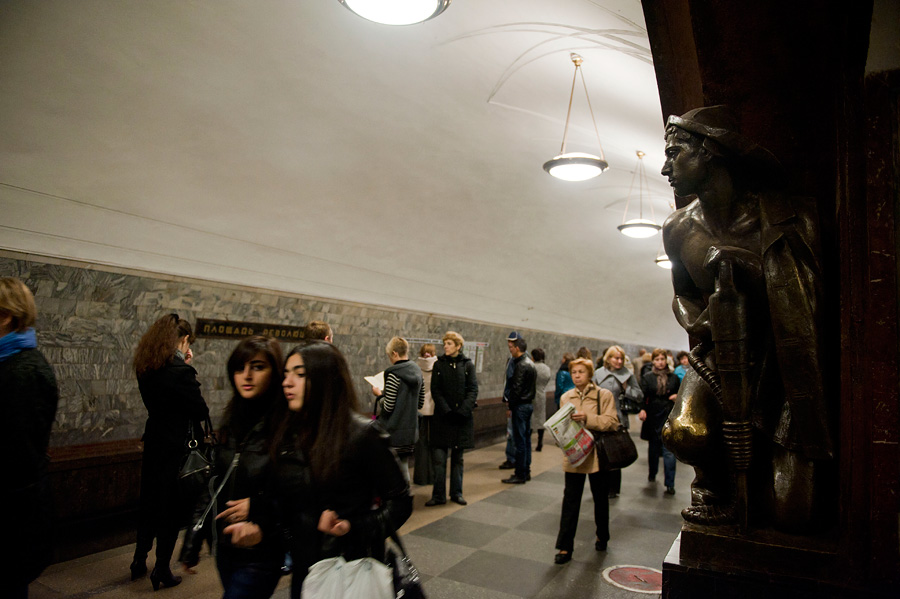 Станция метро Площадь Революции, Москва, Россия, Европа