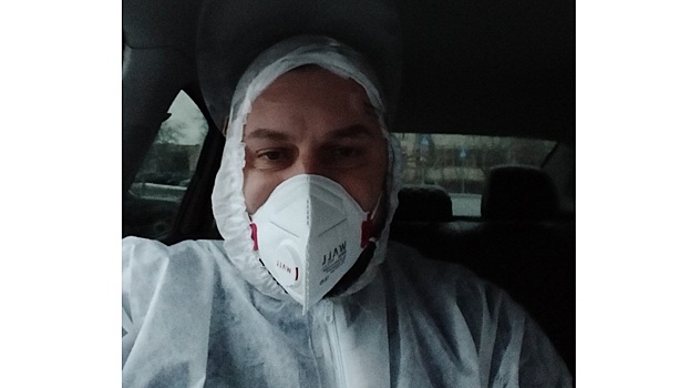 Вологжанин, перенесший COVID-19, помогает развозить лекарства для больных