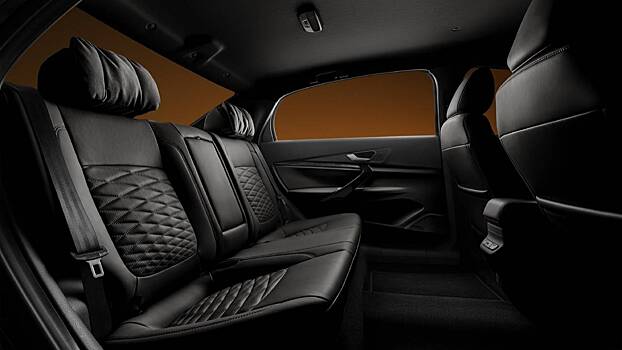 АвтоВАЗ рассказал, чем Lada Aura отличается от советской «Чайки»