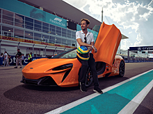 Племянник Сенны испытал McLaren Artura на трассе Формулы-1 в Майами