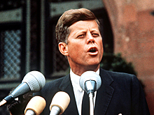 В США рассекретили документы об убийстве Джона Кеннеди