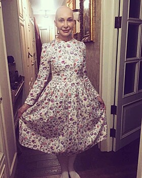 70-летняя Татьяна Васильева развеселила поклонников фотографией без парика