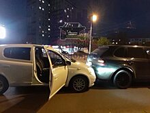 На улице Матросова из-за конфликта между автомобилистами произошло ДТП