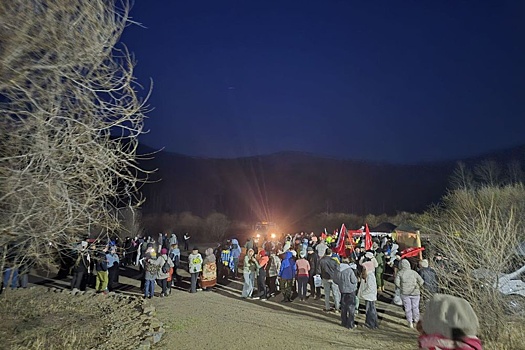 В Чите песнями встретили рассвет Победы