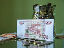 Россияне не торопятся тратить декабрьские премии