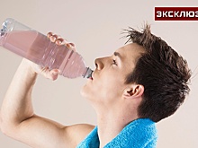 Эксперт рассказал, как цвет напитков влияет на организм