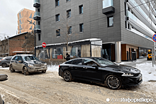 Екатеринбургские автомобилисты устроили разборки в квартале миллионеров