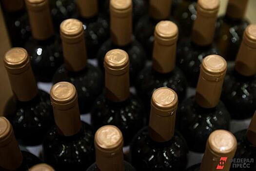 В Курганской области в полицию привезли почти тысячу бутылок алкоголя