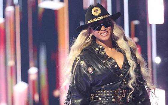 Названо имя пятого в мировой истории музыканта-миллиардера