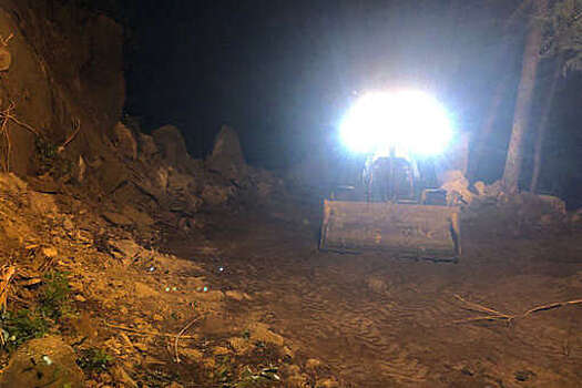 Мэр Моисеев: под обвалами грунта в Кисловодске людей не найдено