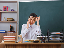 Тереть нельзя. Врач объяснила, как удалить соринку из глаза