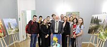 В Красногорске проходит выставка живописи «Россия – родина моя»