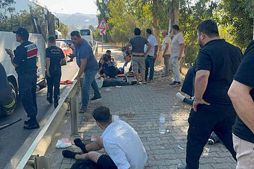 Россияне, пострадавшие в ДТП в Турции, должны заплатить деньги за услуги врачей