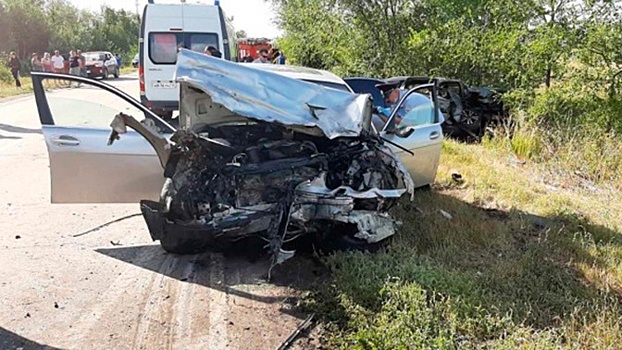 На трассе в Самарской области произошло смертельное ДТП