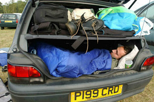 Власти РФ оценят успех эксперимента с электронными визами