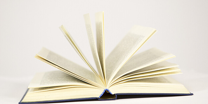 Миллион школьных учебников отпечатают в Кыргызстане до конца года