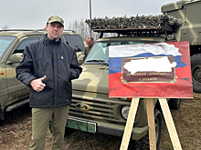 Певец Куприк получил награду за помощь фронту