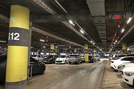 Из-за ремонта моста в Челябинске торговый центр потерял покупателей